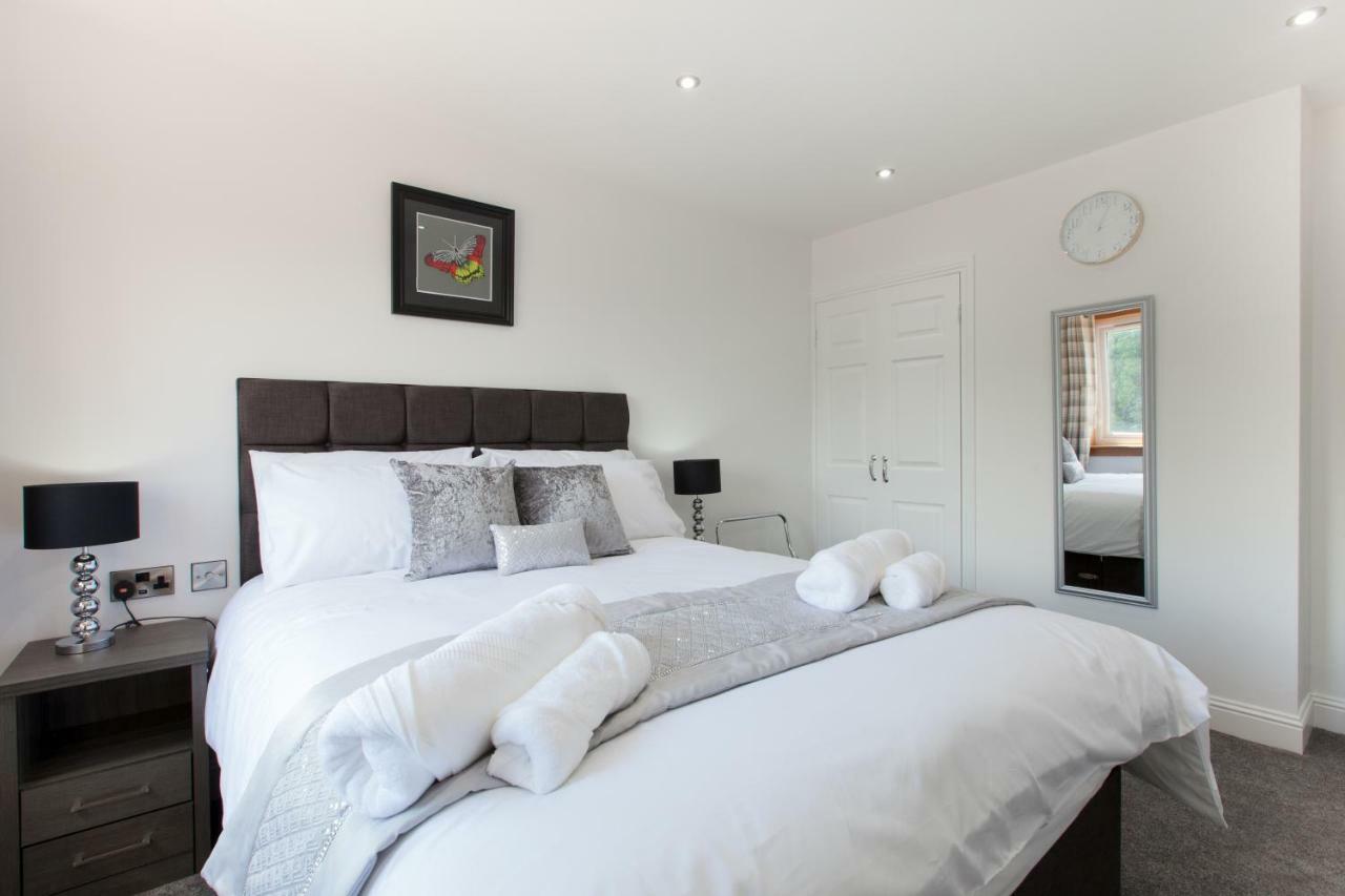 Leys Park Executive Apartments 邓弗姆林 外观 照片