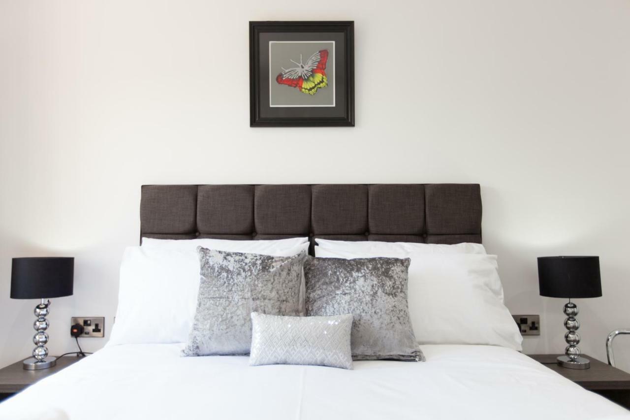 Leys Park Executive Apartments 邓弗姆林 外观 照片