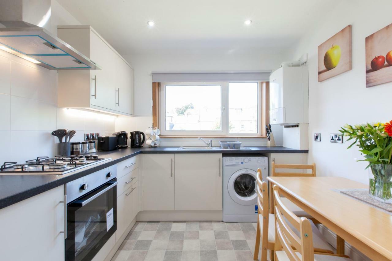 Leys Park Executive Apartments 邓弗姆林 外观 照片